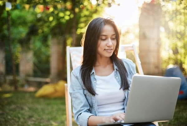 ÇAĞIMIZIN YENİ İŞ MODELİ: DİJİTAL GÖÇEBELİK